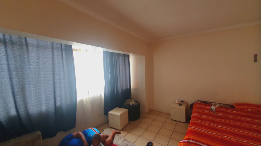 1 Bedroom Property for Sale in Bloemfontein Free State